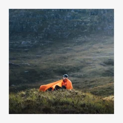 Ultralight Survival Shelter 2